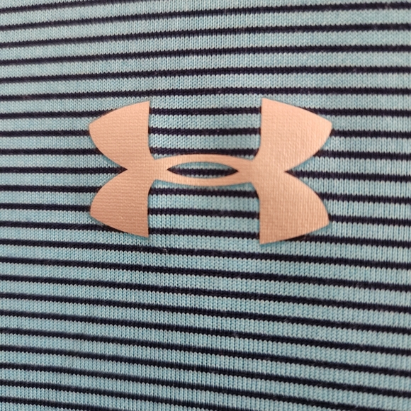 Under Armour Turquoise Small Petite Long Sleeves Athletic Heat Gear Top - Picture 3 of 9
